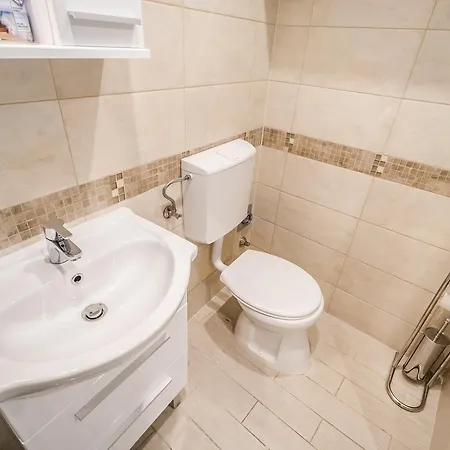 J&m For Couples Будапешт